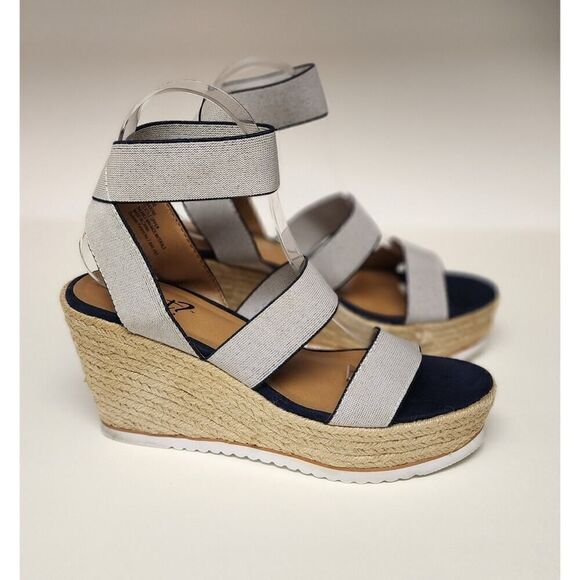 Y-Not Women's Size 10M Navy Blue/White Elastic Band Wedge Espadrille Sandals 8M - Picture 2 of 8